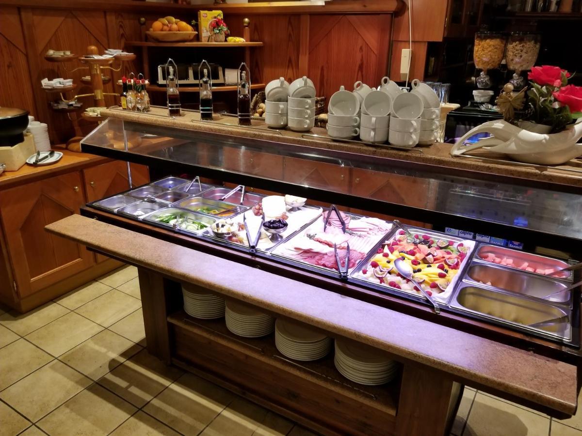 Alpenhotel Wildschoenau B&B Bagian luar foto