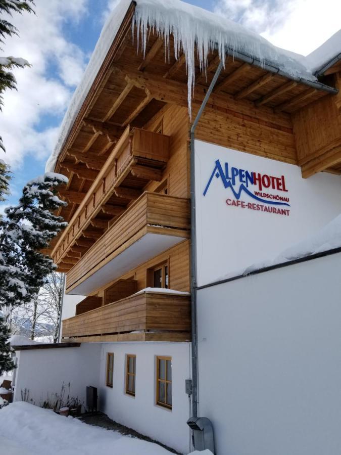 Alpenhotel Wildschoenau B&B Bagian luar foto